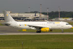 Airbus A320 Vueling EC-LUN