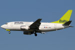 Boeing 737-500 Air Baltic YL-BBQ