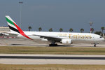 Boeing 777-300 Emirates A6-EMI