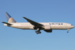 Boeing 777-200 United Airlines N223UA