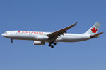 Airbus A330-300 Air Canada C-GHKW