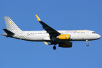 Airbus A320 Vueling EC-LVT