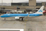 Boeing 737-800 KLM PH-BXZ