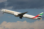 Boeing 777-300 Emirates A6-EGP