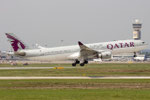 Airbus A330-300 Qatar Airways A7-AEM