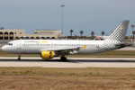 Airbus A320 Vueling EC-KLB