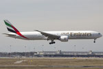 Boeing 777-300 Emirates A6-EGW