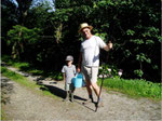 papy Guy et Rémi partent à la pêche