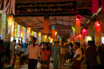 Vollmondfest in der Shwedagon Paya