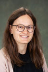 Christina Schafleitner, Schulassistentin