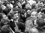 Roma, Novembre 1996 - Massimo D'Alema e Fausto Bertinotti alla manifestazione metalmeccanici