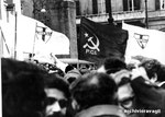 Roma, Marzo 1978 - Manifestazione per eccidio, bandiere Dcv e Pci insieme