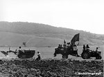 Santa Severa (Roma), Luglio 1978 - Disoccupati Cgil Cisl Uil occupano terre agricole