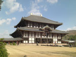 そびえたつ東大寺