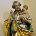 St. Josef mit Jesus, Vorhalle rechts, ca. 1,4 m, Holz gefasst