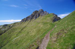 Sentiero per il Monte Generoso