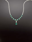 Smaragd-Brillant-Collier im Verlauf, Platin 950, CHF 102'000, November 2009