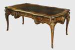 Bureau Plat, Frankreich, Louis XV.-Stil, in der Art von Charles Cressent, CHF 73'260, Juni 2005 