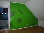 Airbrush Acryl - Kinderzimmer Wand: Fußball