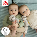Babys schmusen mit Stabgreifling Faultier - Lazy, Crazy, Pink Kolektion Fehn