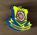 Farnborough Town F.C.  *brooch*  