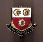 Southampton F.C.  *brooch*  