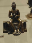 Predigender Buddha, Zentral-Java, 9. Jh. n. Chr.