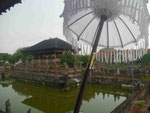 Schwimmender Tempel, Bali, Indonesien