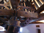 Holz 3: Mahlwerk in einer Windmühle in Consuegra, Spanien