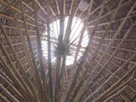 Dachstruktur einer Hotelrezeption in Costa Rica