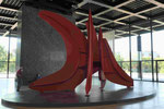 Neue Nationalgalerie Berlin, Stabile von Alexander Calder