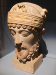 Statue de la tête de Lothaire, roi des Francs (954-986), conservée au musée Saint-Remi (photo Thierry David).