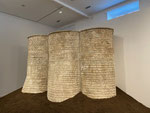 Au Fonds Régional d'Art Contemporain (FRAC), place Museux, une reproduction de la Tour des Trois Museaux qui faisait partie des remparts du XIVe siècle.