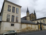 Façade extérieure du musée Saint-Remi et basilique Saint-Remi.