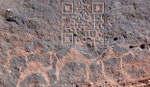 Code QR (Quick Response) sur un rocher du Wadi Rum !