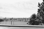 Blick von der alten Dreirosenbrücke in Richtung Innerstadt, 1970