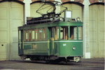 Einrichtungs-Trammotorwagen Be 2/2 Nr.197 vor dem schönen Depot Wiesenplatz, 1970