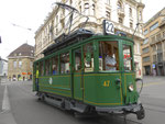 Hundert Jahre Tram nach St.Jakob. Motorwagen Be 2/2 Nr.47 auf der Linie 22 die Haltestelle Marktplatz anfahrend. 2016