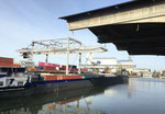 Das Hafenbecken 1 mit den Umschlagsanlagen des Container-Terminals Basel, November 2020. An dieser Stelle waren die Rheinischen Kohlenumschlags AG untergebracht