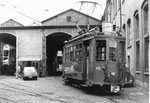 Der Trammotorwagen Be 2/2 Nr.172 vor der BVB-Werkstätte an der Klybeckstrasse, 1969