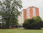 Das schöne mit Sichtbacksteinen erbaute Fabrikationsgebäude der CIBA an der Ecke Klybeck- und Mauerstrasse, 2018