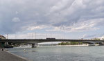Die zweite Johanniterbrücke, erbaut 1965/1967 wurde als Spannbetonbrücke vom Baugeschäft Ed.Züblin&Cie AG in einer Länge 127,3m erstellt, Foto August 2019