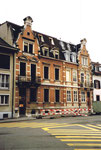 Häuserreihe mit einem Doppelhaus an der Socinstrasse (eine Hälfte wird abgerissen!!!) 1993