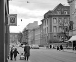 Blick in die Schanzenstrasse zum Frauenspital Basel, 1960