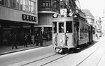 Der Trammotorwagen Be 2/2 Nr.186 auf der Linie 7 in der Gerbergasse, 1969 (Die Linie 7 verkehrte zwischen Binningen und der Schifflände)