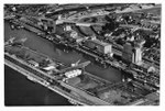 Ansichtskarte Basel. Rheinhafen Kl.Hüningen (Luftphoto Aviatik beider Basel- Verlag Gebr.Frey Basel)