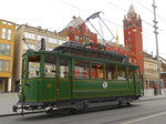 Hundert Jahre Tram nach St.Jakob. Motorwagen Be 2/2 Nr.47 auf der Linie 22 an der Haltestelle Marktplatz; im Hintergrund das Rathaus, 201