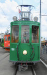 Betriebstag 50 Jahre Tramclub Basel: Frontansicht des Trammotorwagen Be 2/2 Nr.156 vor dem Depot-Dreispitz, Juni 2018