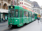 Der Trammotorwagen Be 4/6 Nr.666 auf der Linie 16 an der Haltestelle Marktplatz 2015