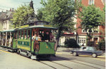 Der Museums-Tramzug der BVB mit Sommerwagen, die Haltestelle Wettsteinplatz anfahrend, 1970